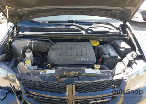 2015 Dodge Grand Caravan Sxt from USA, damaged, VIN 2C4RDGCGXFR651213